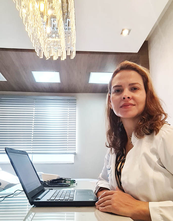 Dra. Thais Melo Cerqueira Endocrinologia e Metabologia em Florianópolis